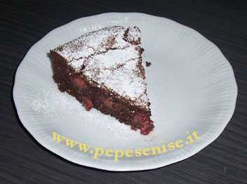 TORTA CAPRESE CON FRAGOLE