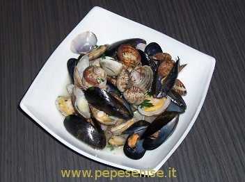 IMPEPATA DI VONGOLE E COZZE