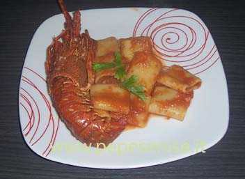 PACCHERI AL SUGO DI ARAGOSTA