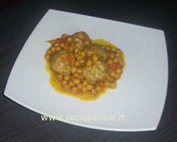 POLPETTINE DI POLLO SPEZIATE CON CECI 