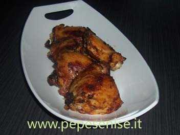 SOVRACOSCE DI POLLO IN SALSA BARBECUE