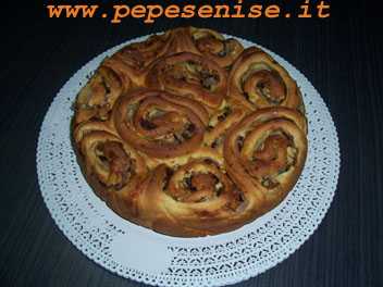 TORTA ROSA CON PUREA DI MELE E PERE