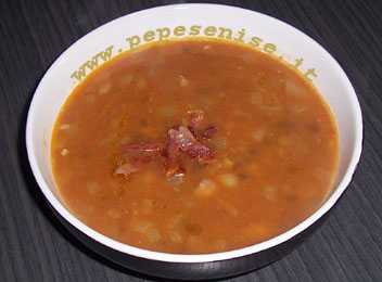 ZUPPA DI LEGUMI