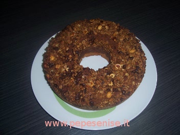 TORTA CON MUESLI, NUTELLA E PERE
