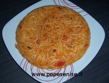 FRITTATA DI SPAGHETTI RIPIENA