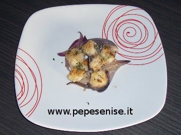 BOCCONCINI DI CODA DI ROSPO AL TIMO